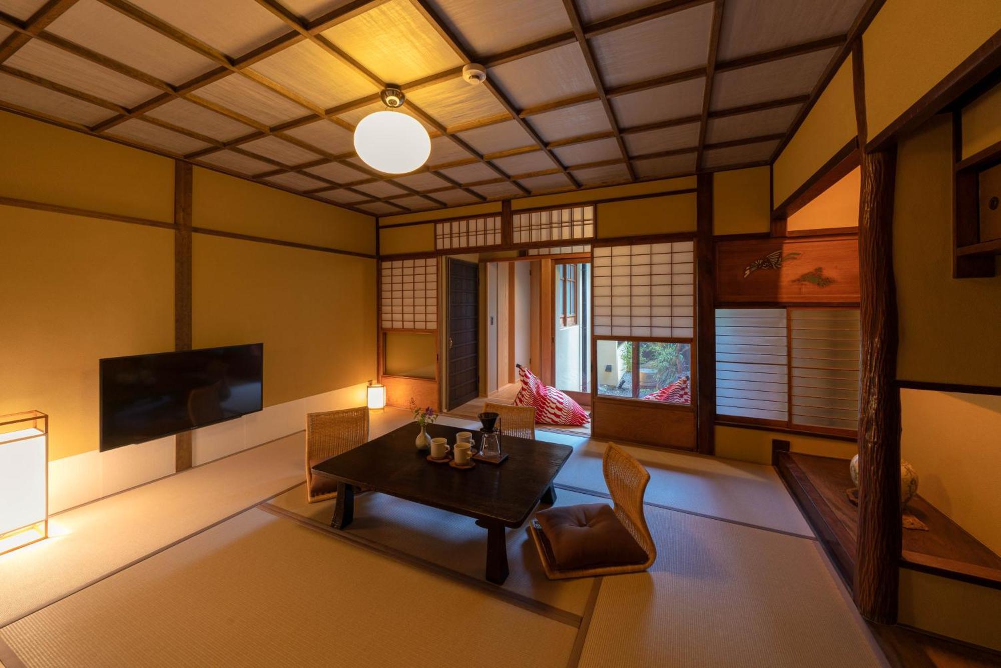 Hotel The Machiya Kamiumeya Kioto Habitación foto